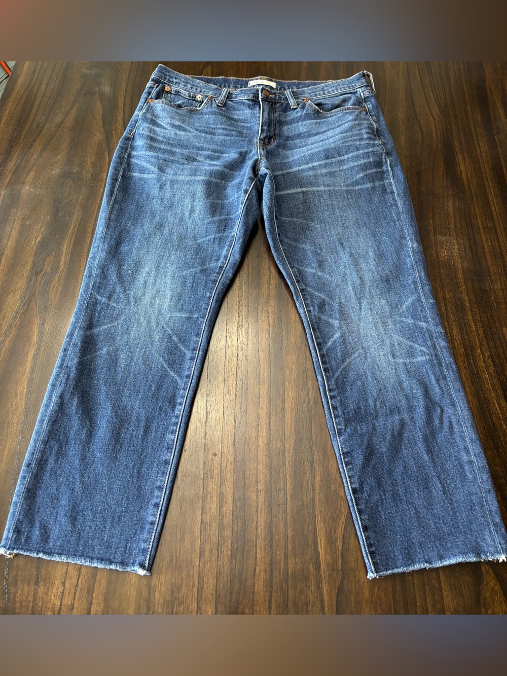 Madewell The Slim Boyjean Size 30 Medium Wash Raw Hem Stretch Jeans